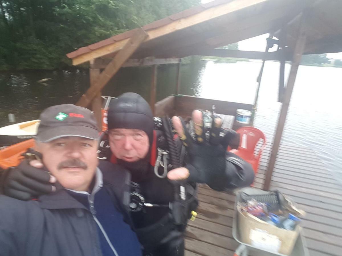 슈체시네크 Przystan Kapitanat 아파트 외부 사진